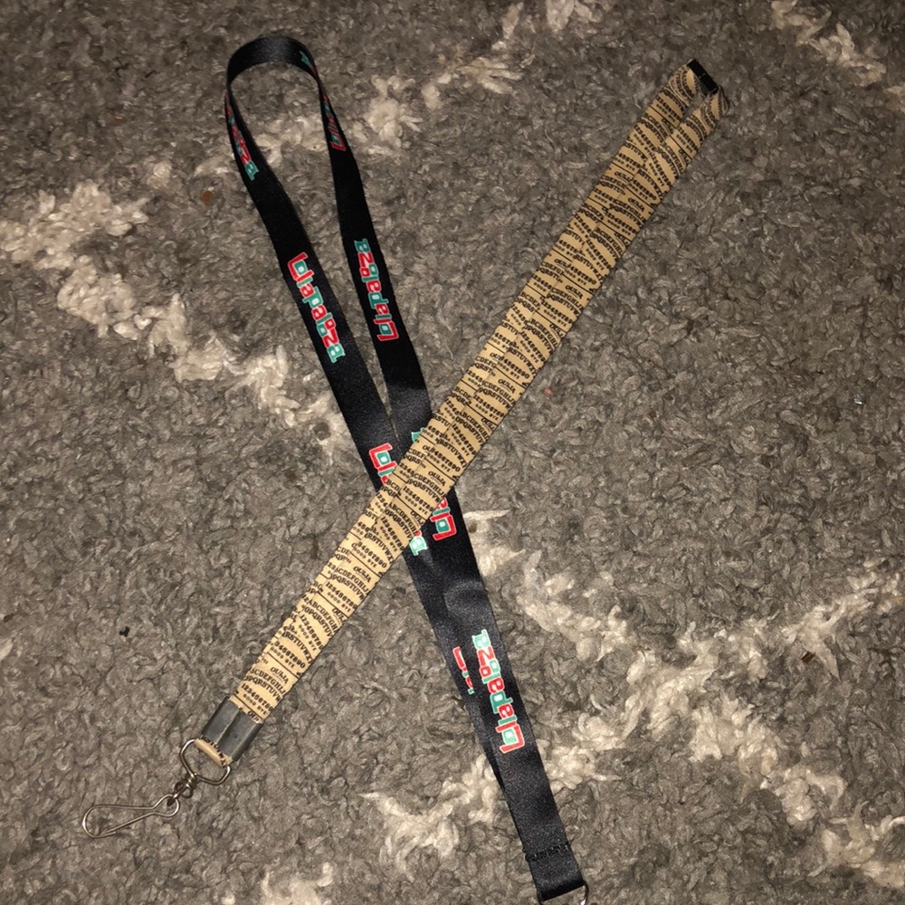 2 Lanyards